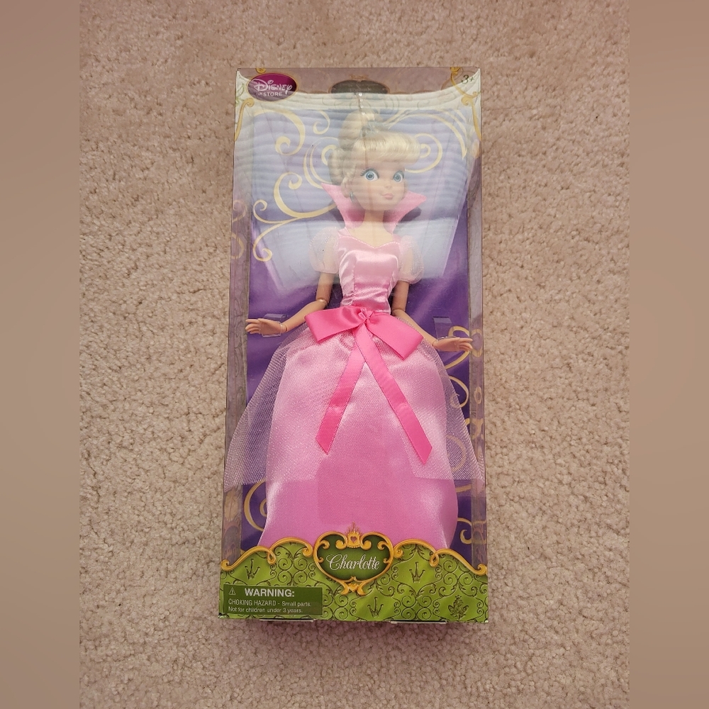 2009 Disney’s Princess and the Frog Charlotte La Bouff doll Brand New